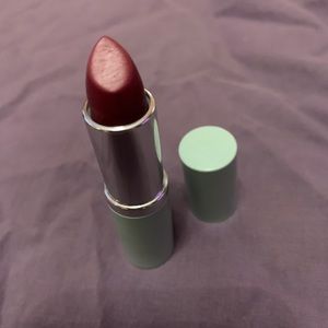 Clinique “A Different Grape” Lipstick